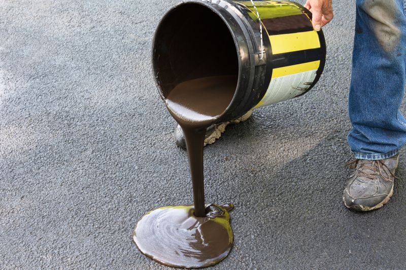 Blacktop Sealcoating in Columbus, OH